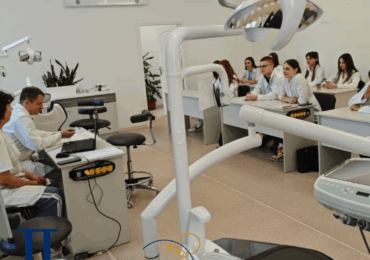 До уваги абітурієнтів: розпочато реєстрацію на заходи Школи майбутнього стоматолога!